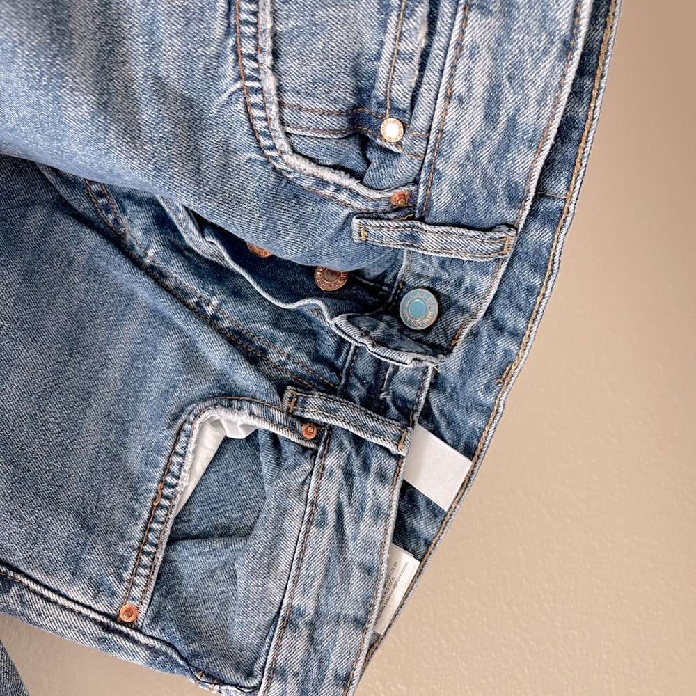 H&M denim mom jeans - Picture 2 of 7